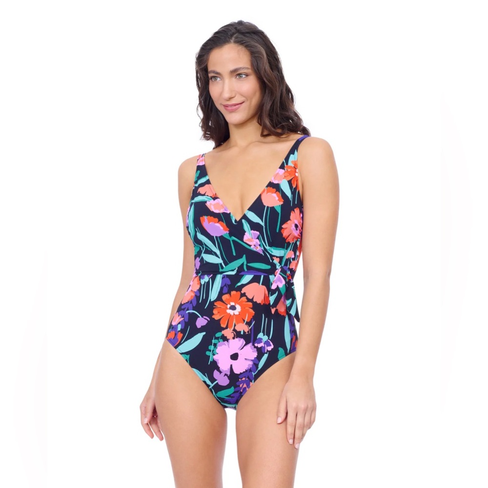 Profile by Gottex Women's Marguerite V Neck Ruffle Surplice Swimsuit -Soft Cups - Picture 3 of 7